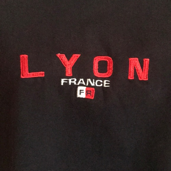 🇫🇷 NWT! Lyon, France T-Shirt Navy Blue - Picture 2 of 6